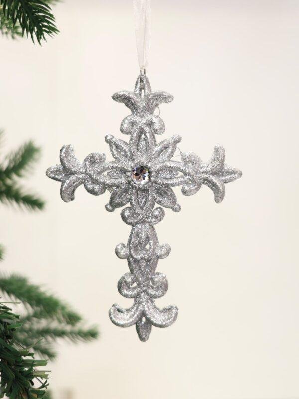Complete your Christmas decorations with our premium Christmas hanging ornaments, designed to bring beauty and elegance to every Christmas tree. Available in a wide range of colors, shapes, and unique designs, our Christmas hanging ornaments are perfect for homes, hotels, restaurants, shopping malls, offices, and festive displays. At Rojeh Store, we proudly offer Jordan’s largest collection of Christmas hanging ornaments, Christmas tree pendants, snowflake ornaments, Christmas tree ornaments, and Christmas tree decorations. Visit our showroom in Fuheis, Amman, Jordan, or shop online to discover high-quality Christmas décor for every style. Whether you’re looking for Christmas tree ornaments, decorative Christmas hanging ornaments, shatterproof Christmas ornaments, luxury Christmas pendants, Christmas hangings, or premium Christmas decorations, you’ll find the perfect pieces at Rojeh Store.