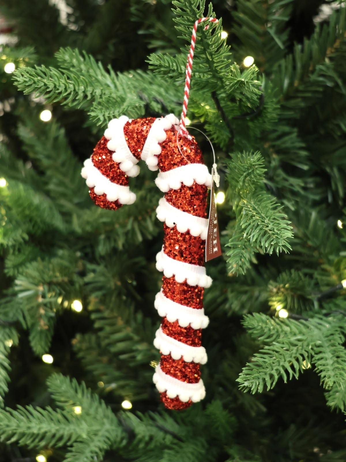 24d8a008-19a4-4928-a177-28452e20f871 17cm Red & White Candy Cane Ornament - Image 1