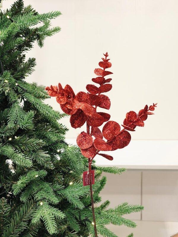 Add texture, movement, and an elegant finishing touch to your Christmas décor with our Decorative Christmas Branches. Perfect for styling Christmas trees, wreaths, garlands, centerpieces, vases, and festive arrangements. Their flexible stems make them easy to position and blend with ornaments, ribbons, flowers, and other seasonal decorations. Available in a variety of styles, colors, and designs to complement different Christmas themes. Discover Christmas decorations in Jordan at Rojeh Store, Al Fuheis, Amman, Jordan.