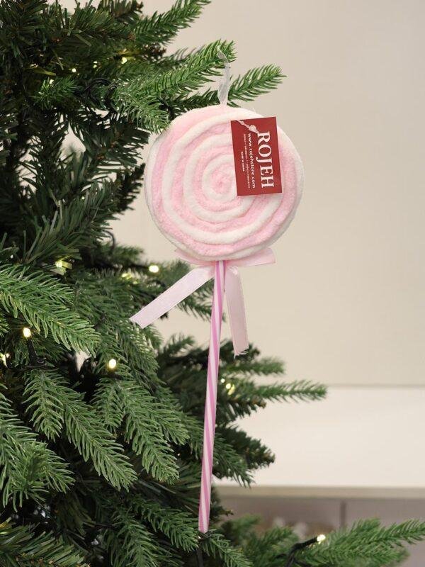Add a sweet and playful touch to your Christmas décor with our Candy Christmas Ornaments. Inspired by classic holiday sweets and festive candy colors, these ornaments feature charming details, sparkling finishes, and cheerful designs that bring a fun Christmas atmosphere to any setting. Perfect for decorating Christmas trees, wreaths, garlands, centerpieces, and festive displays. Available in a variety of candy-inspired shapes, styles, colors, and designs to create a coordinated or colorful holiday theme. A delightful addition to Christmas décor in Jordan, ideal for homes, shops, restaurants, hotels, and seasonal displays. Rojeh Store, Al Fuheis, Amman, Jordan.