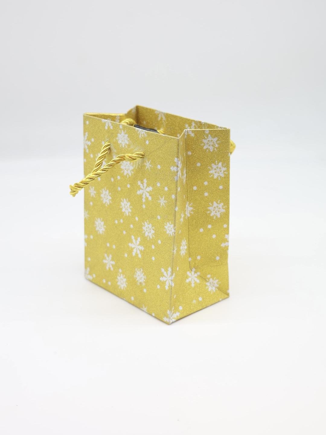 IMG_2379 Christmas Gift Bag - الصورة 1